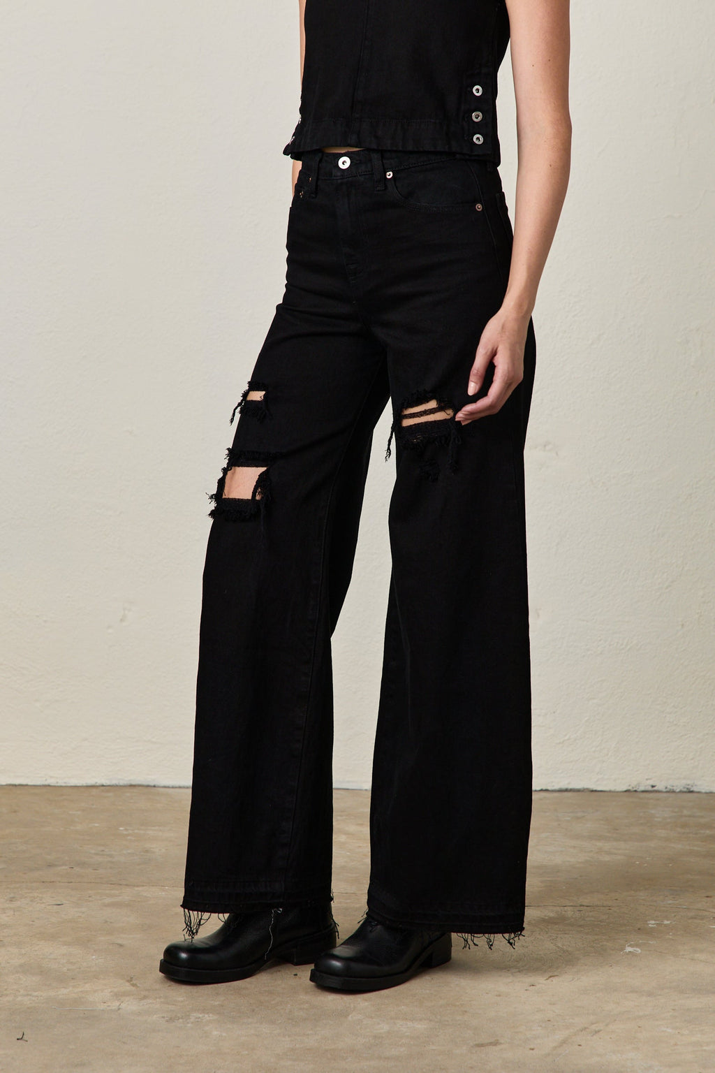DELTA HIGH WAIST WIDE LEG JEAN