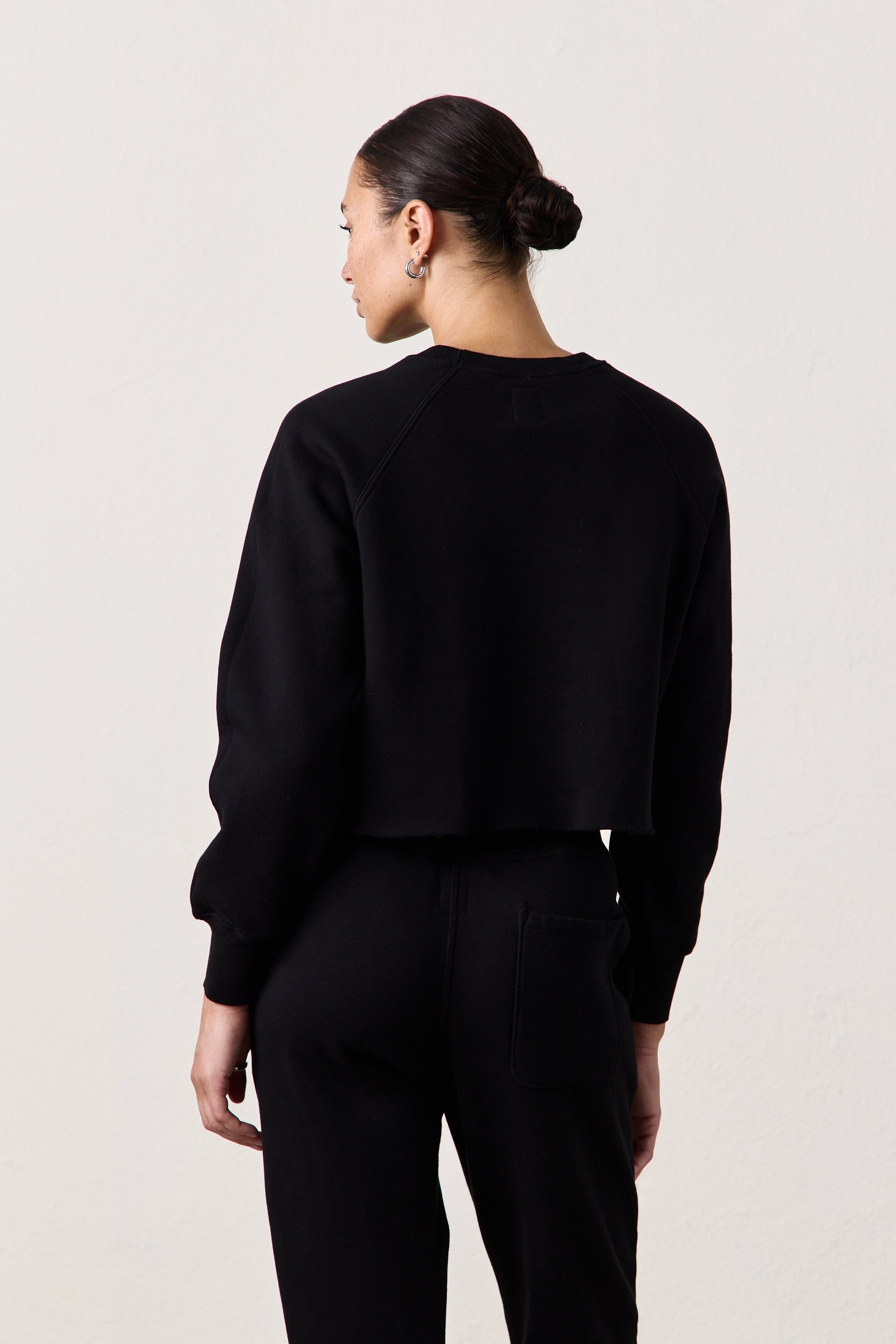 MARCO CROP COZY FLEECE SWEATSHIRT