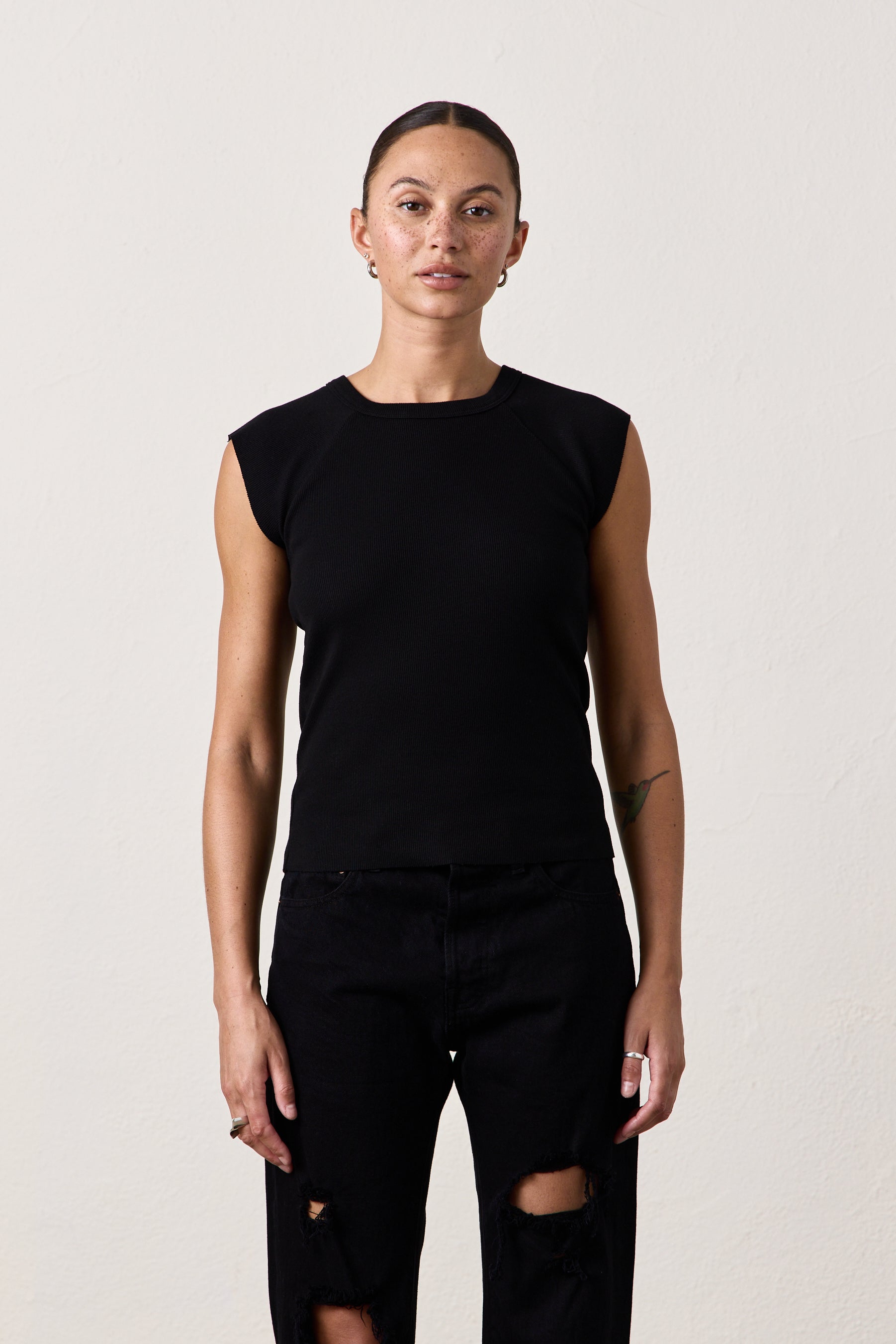 CHLOE FITTED RIB TEE