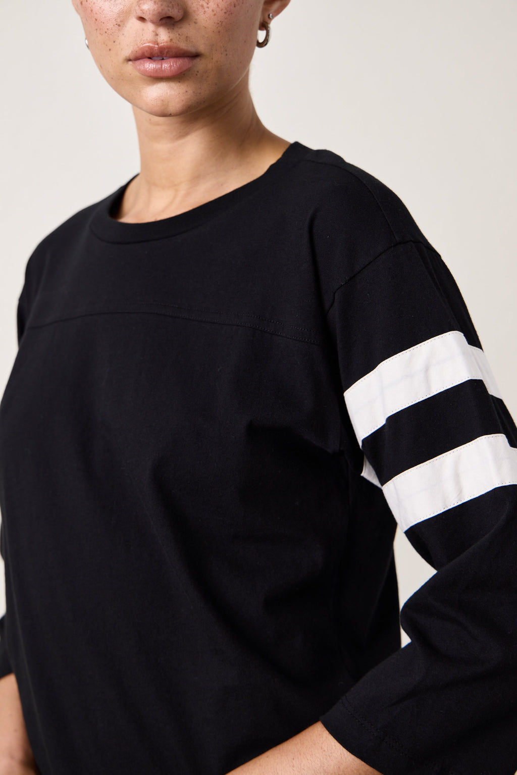 HART FINE JERSEY FOOTBALL TEE