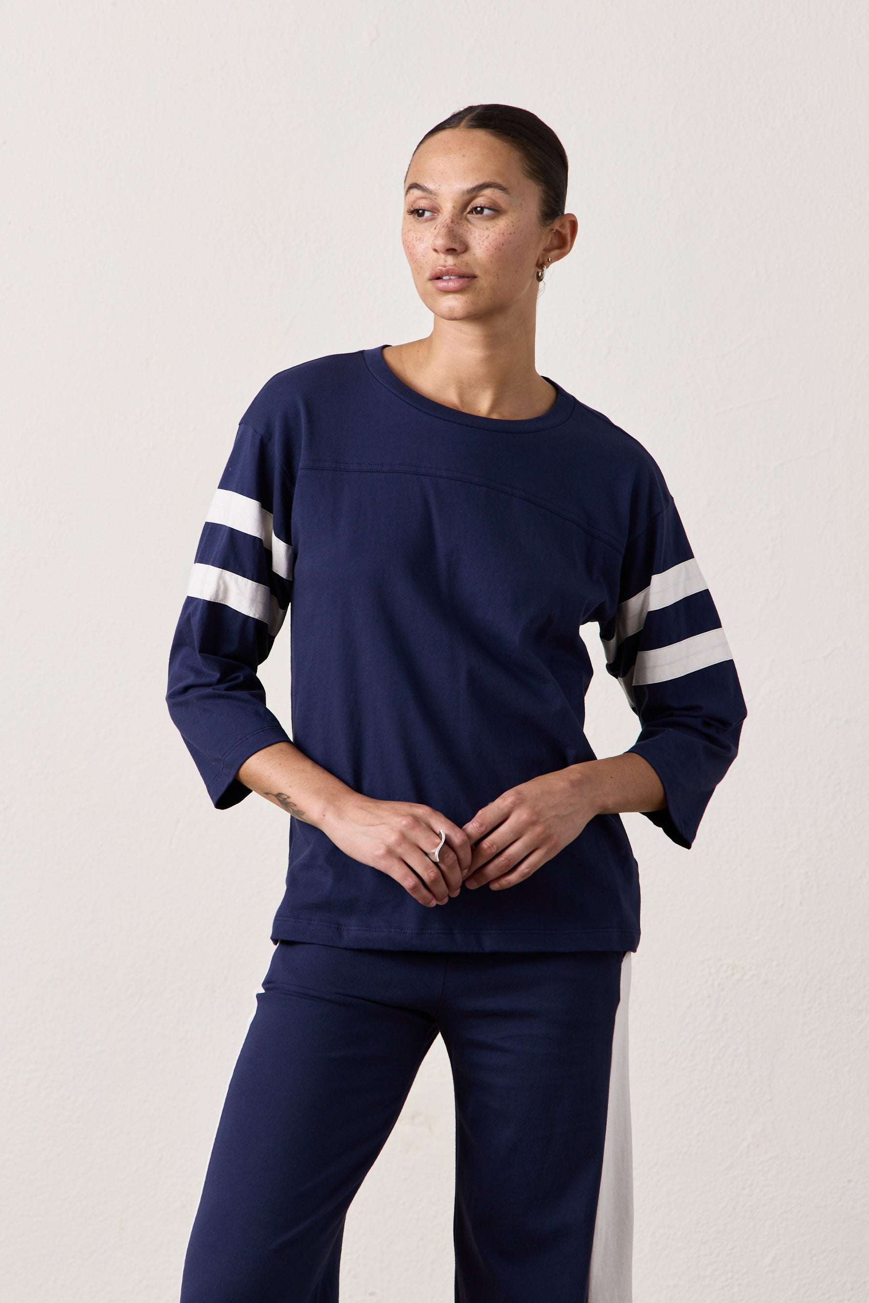 HART FINE JERSEY FOOTBALL TEE