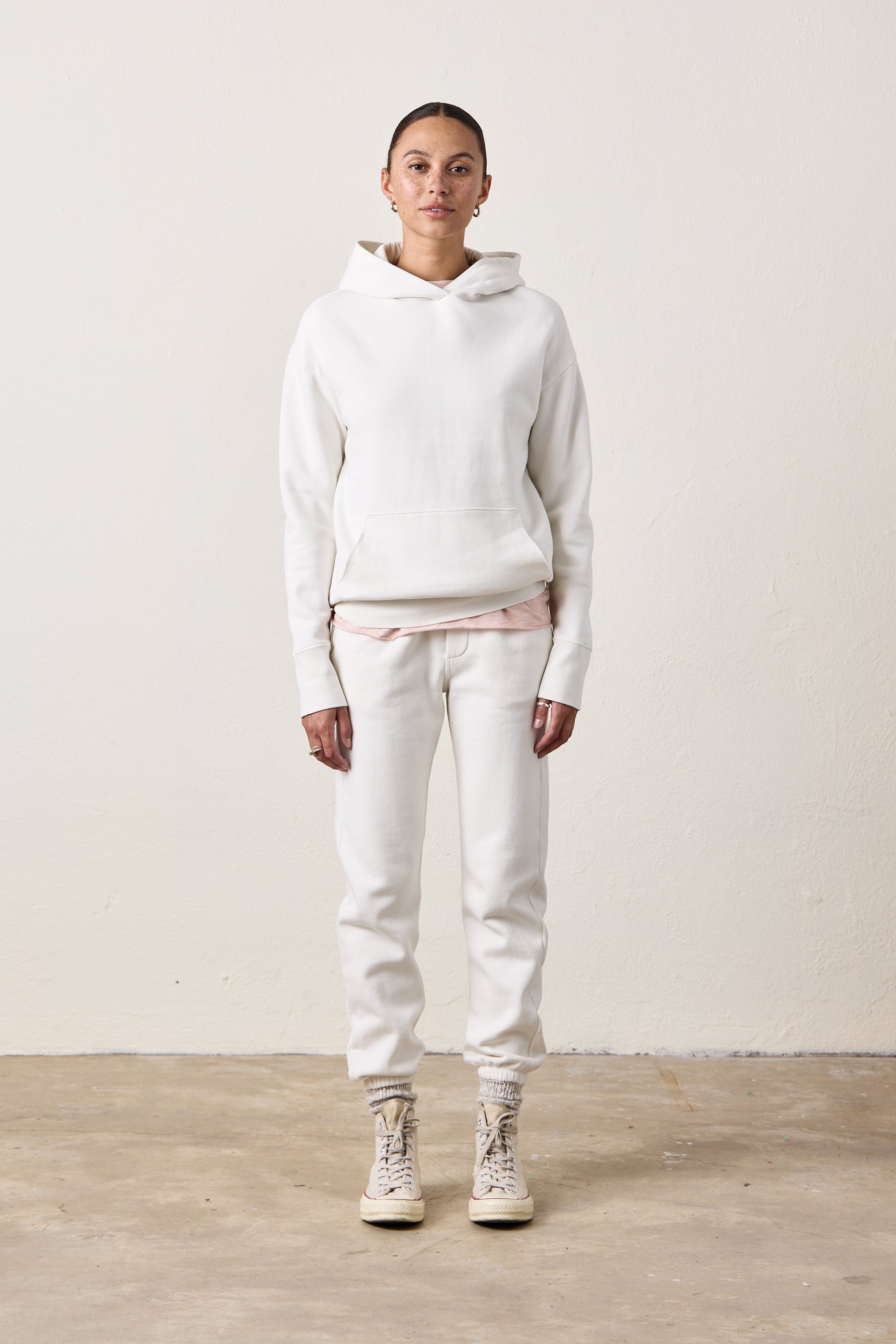 ELLIS RELAXED COZY FLEECE HOODY