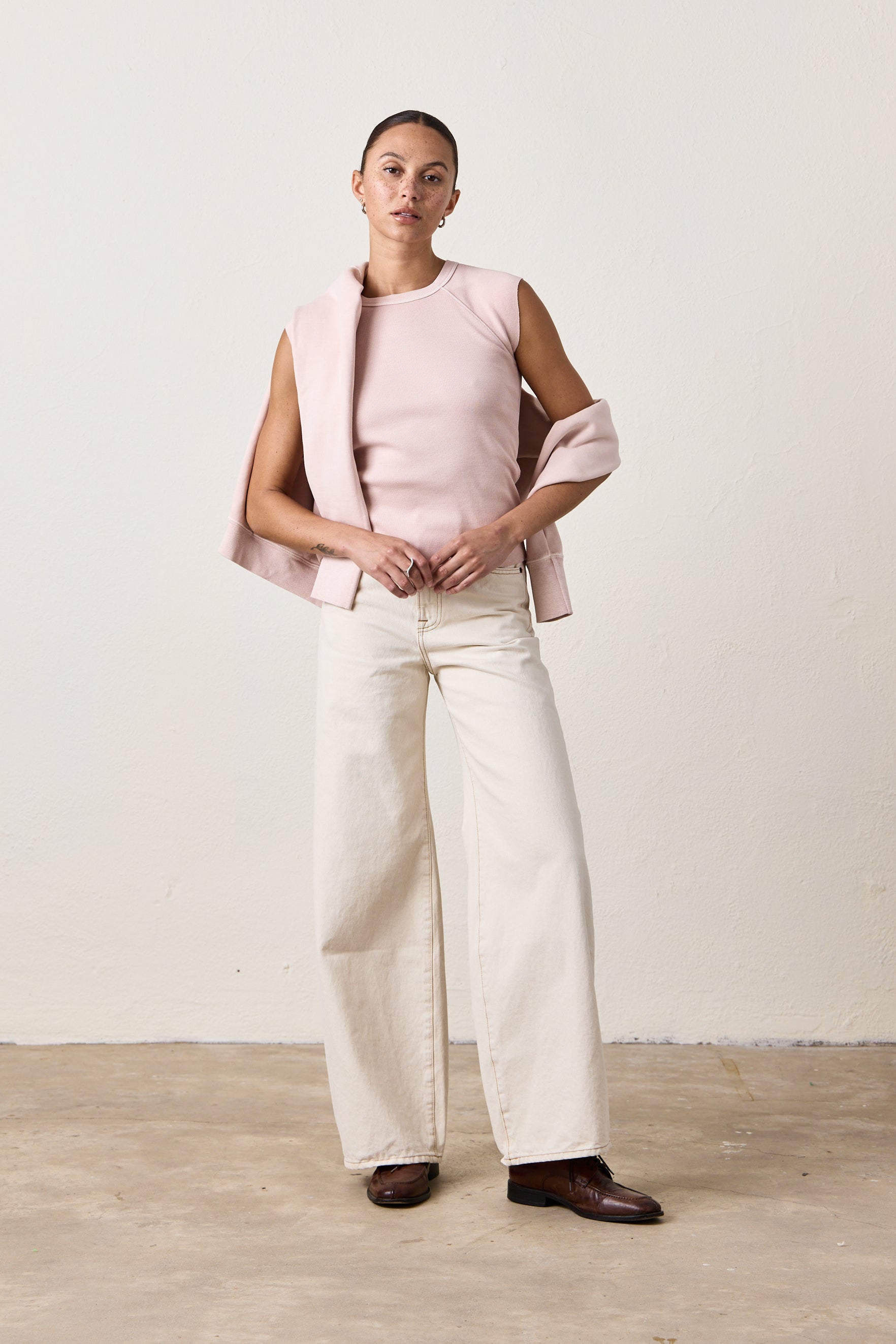 CHLOE FITTED RIB TEE