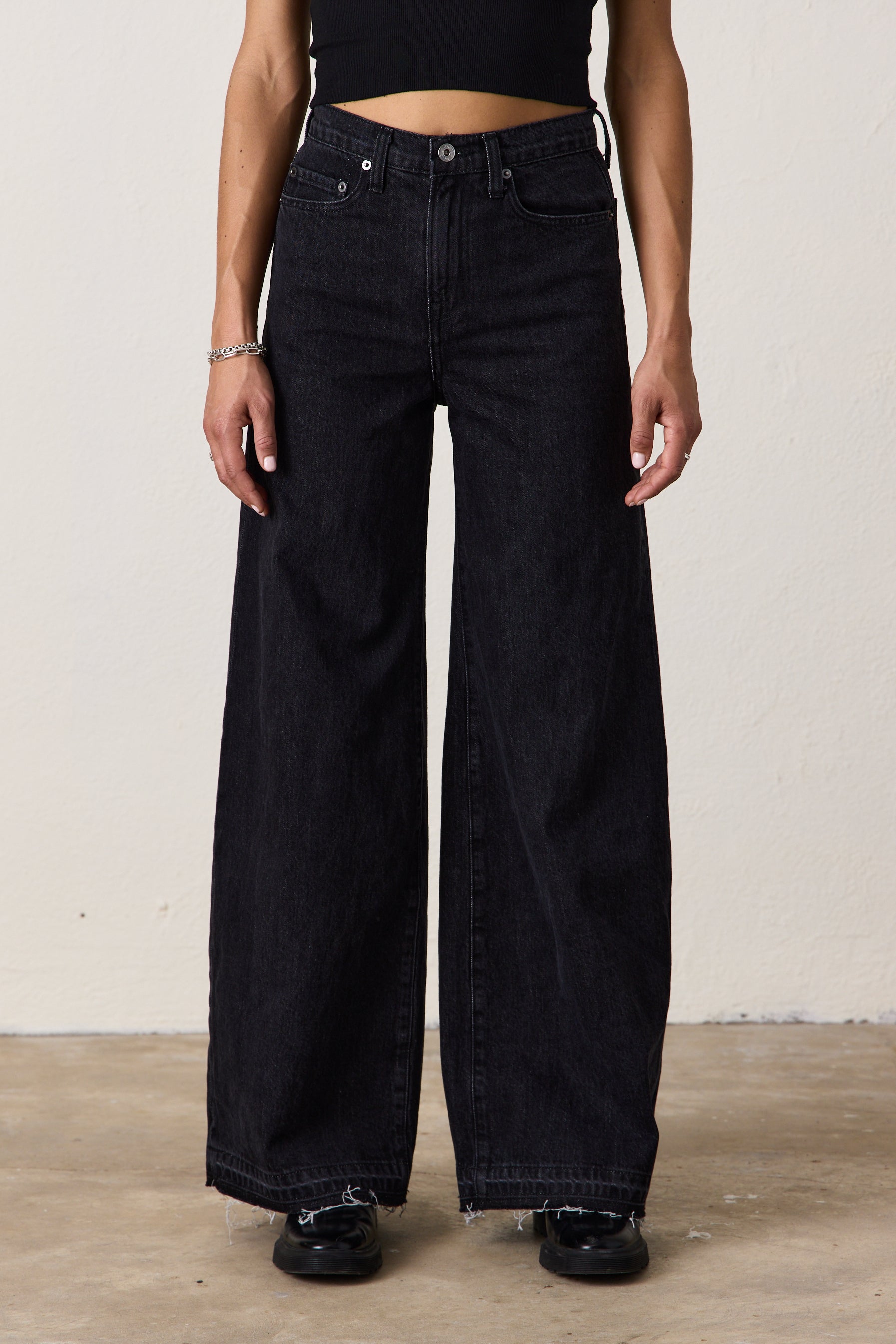 DELTA HIGH WAIST WIDE LEG JEAN