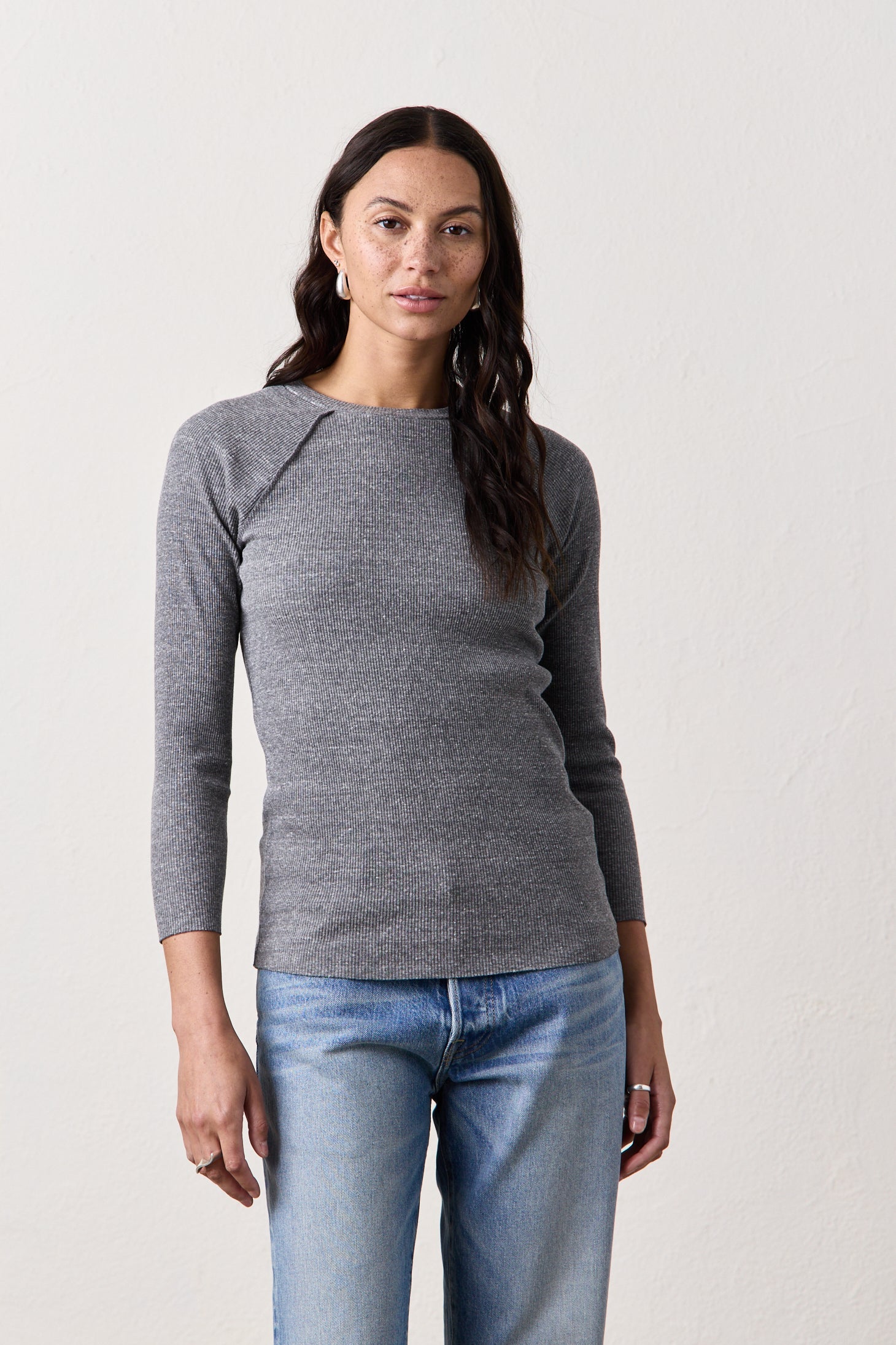 Aria Fitted Melange Rib Raglan Tee