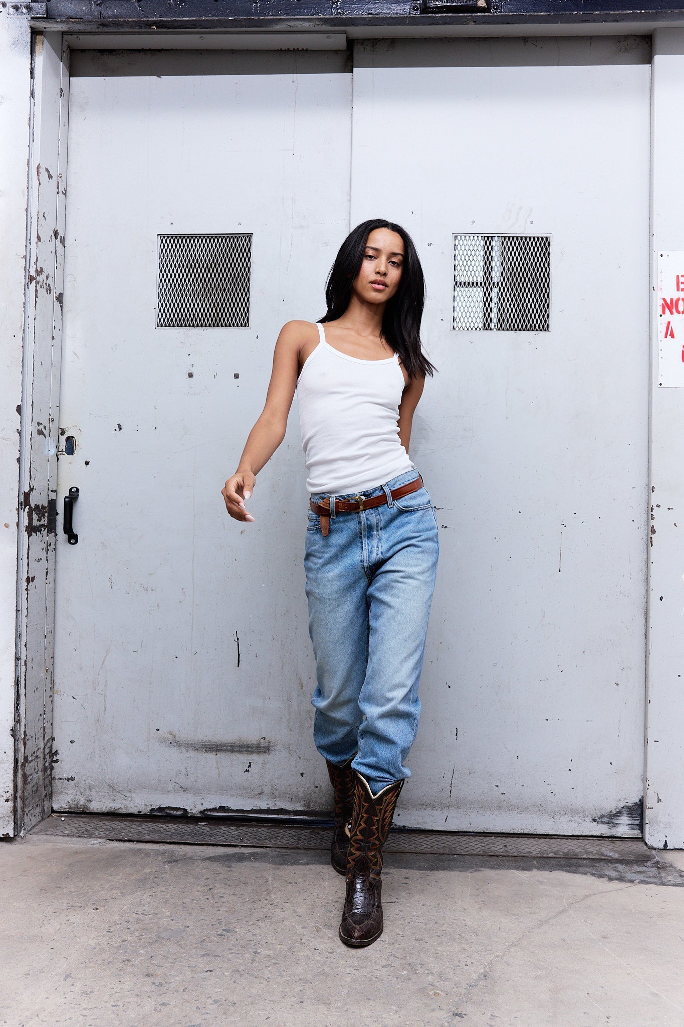 Owen Mid Rise Slim Straight Jean