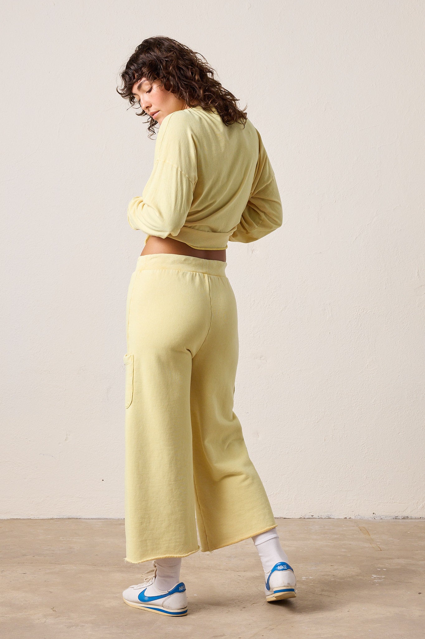 Diya Crop Straight Loop Terry Sweatpant