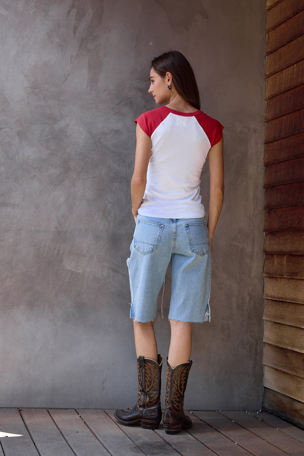 Chloe Fitted Baby Rib Muscle Tee