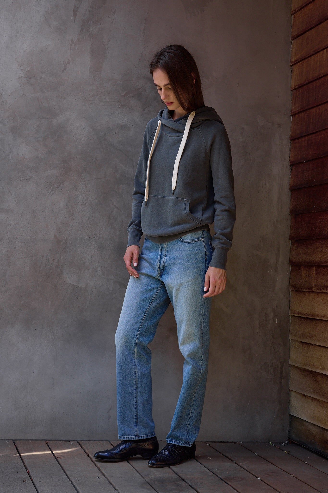 Owen Mid Rise Slim Straight Jean