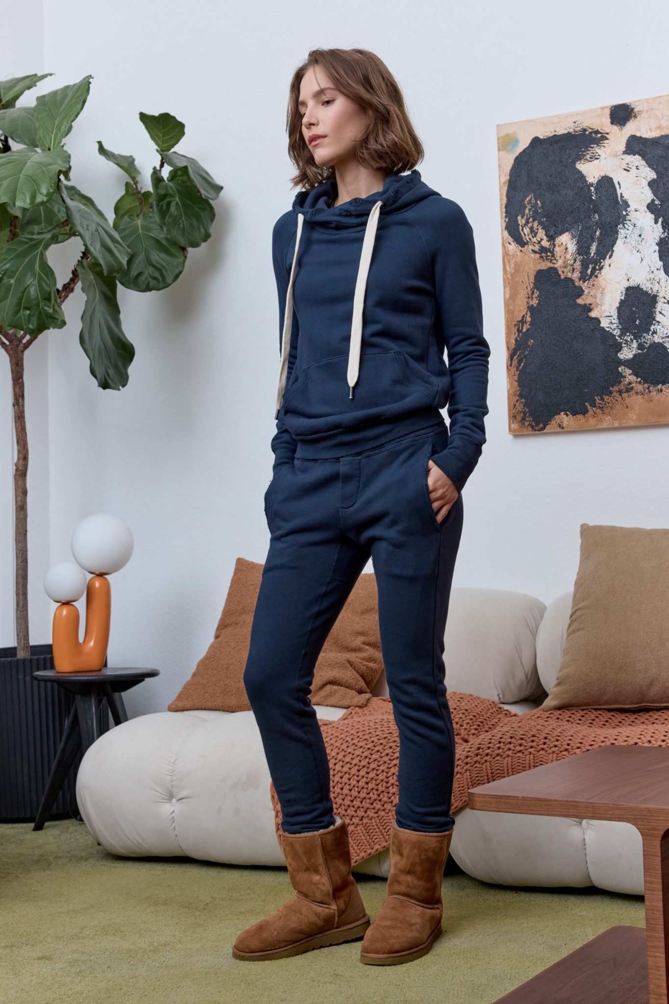 Lisse Fitted Distressed Loop Terry Hoodie