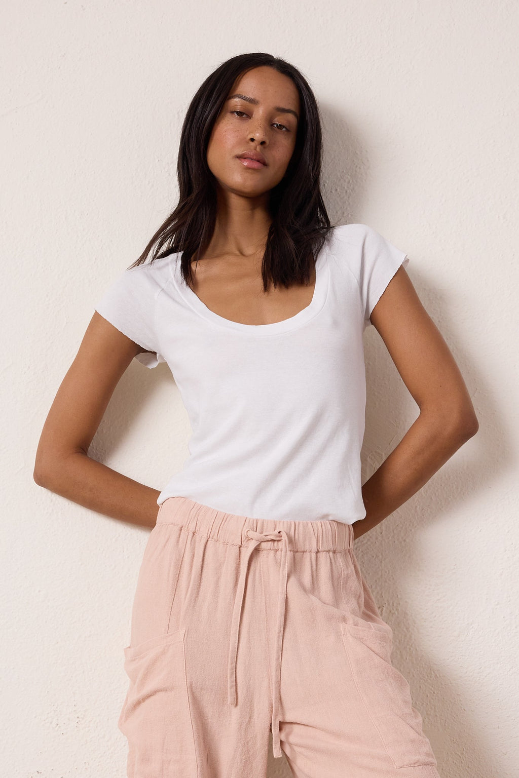 Gia Fitted U Neck Baby Rib Tee